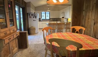 216 Washington Ave W, Albia, IA 52531