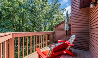 76 Pape Dr, Atlantic Highlands, NJ 07716
