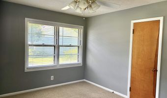 1610 N Park Ln, Augusta, KS 67010