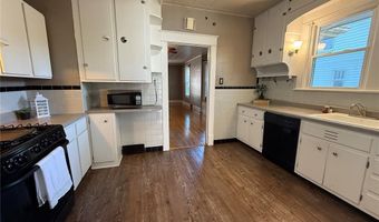 3317 Jackson St, Alton, IL 62002