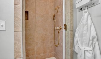 1611 Glenn Swetman St, Biloxi, MS 39530