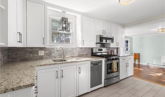 59 Merritt Rd, East Providence, RI 02915