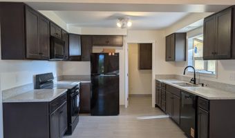 33000 McCartie Ln, Bonanza, OR 97623