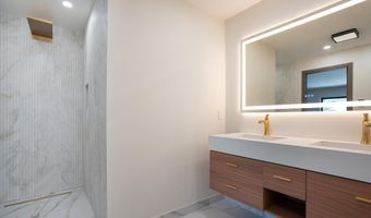 160 Riverside Ct #4, Avon, CO 81620