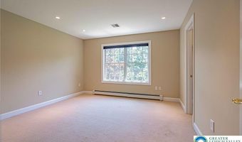 6958 Lehigh Ct, Allentown, PA 18106