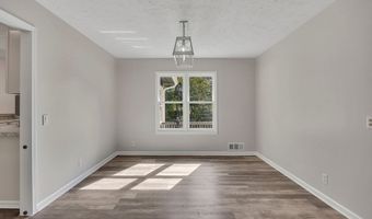 514 Olivia Ln, Ball Ground, GA 30107