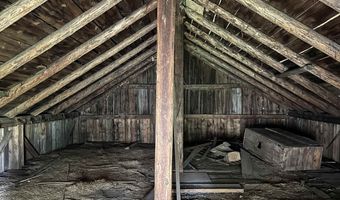 221 S Main St, Cambridge, VT 05444