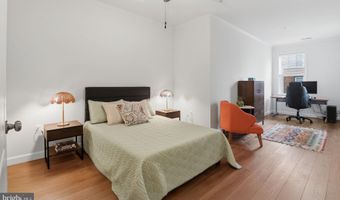 24660 WOOLLY MAMMOTH Ter 305, Aldie, VA 20105