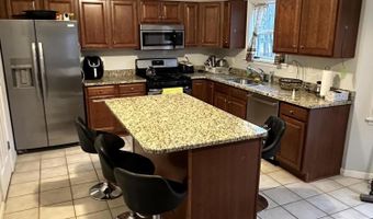 306 Valley View Dr, Albrightsville, PA 18210