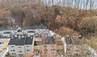 33 Eagle Rock Hl 33, Bethel, CT 06801