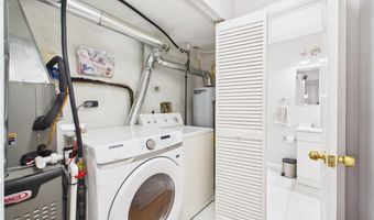 33 STEPHANIE Dr, Bear, DE 19701