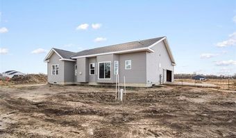 8555 Emerald Ln, Almont, MI 48003