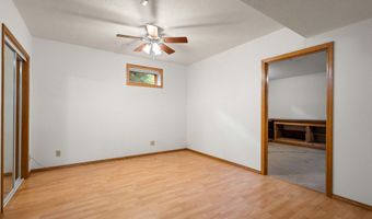 585 Nyla Ln, Ashland, OR 97520