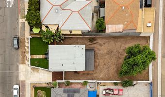 8210 Orchard Ave, La Mesa, CA 91942