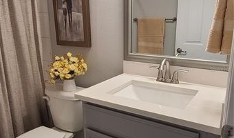 5633 DEL CORONADO Dr, Apollo Beach, FL 33572