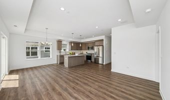 341 Masters Dr, Addison, IL 60101