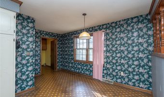 221 Greenland Rd, Anderson, SC 29626