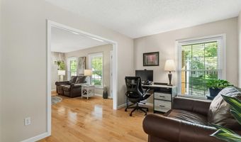 1513 Ploma Dr, Ballwin, MO 63021