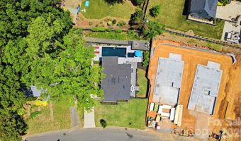 715 E 28th St, Charlotte, NC 28205