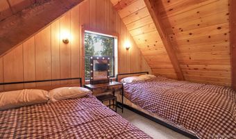 1221 Fox Rd, Cascade, ID 83611