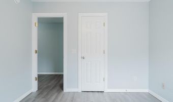 3401 Carriageway Ave, Bentonville, AR 72712