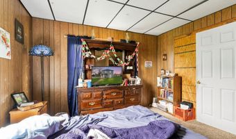301 E Lincoln St, Ashley, IN 46705