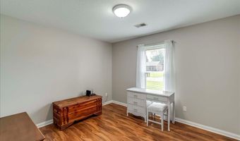 2818 Oakwood Dr, Bardstown, KY 40004