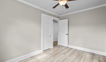 88 N Pond St, Bristol, CT 06010