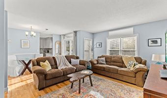 720 Pitchers Way 48, Barnstable, MA 02630