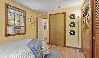215 Middle Rd, Boxborough, MA 01719