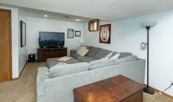 806 SE Kensington Rd, Ankeny, IA 50021