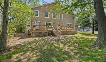 327 OAKWOOD St, Bethany Beach, DE 19930