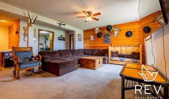8 Mountain Dr, Cody, WY 82414