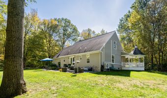 124 Auncient Oak Rd, Bethlehem, CT 06751