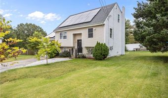 7 Jill Ct, East Providence, RI 02915