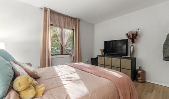 30 Marldon Rd, Danbury, CT 06804