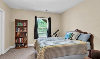 140 Juanita Ln, Arnold, MO 63010