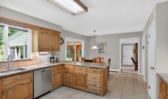 5 Shingle Mill Dr, Canton, CT 06019