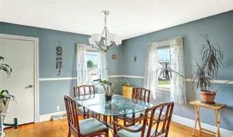 141 Cornell St, Cranston, RI 02920
