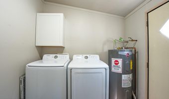 19725 E SQUAW VALLEY Dr, Black Canyon City, AZ 85324