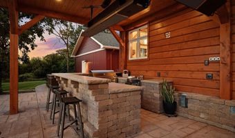 25551 885th Ave, Austin, MN 55912