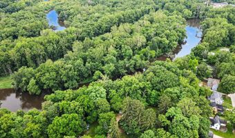330 Catherine Ct, Allegan, MI 49010