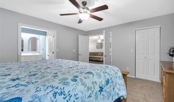 502 Oak Ridge Trails Ct, Ballwin, MO 63021
