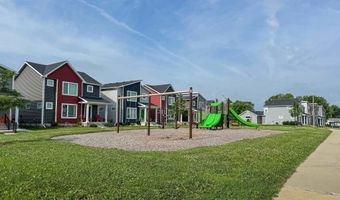 2555 Spark St, Fitchburg, WI 53711