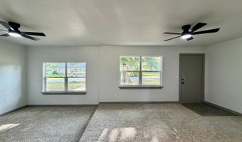 1004 N Sapulpa Rd, Beggs, OK 74421