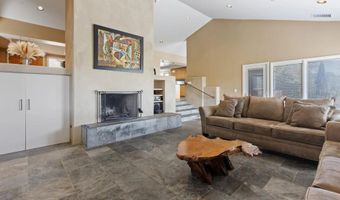 27615 Alps Ln, Escondido, CA 92026