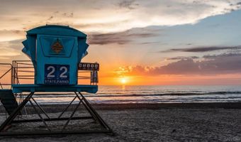 2610 Chestnut Ave, Carlsbad, CA 92010