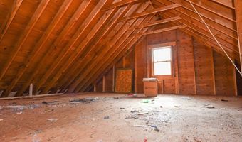179 County Rd, Ashby, MA 01431