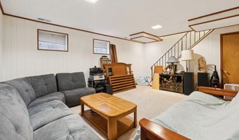 8406 THOMPSON Rd, Annandale, VA 22003