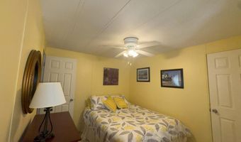 905 Dogwood Dr, Barefoot Bay, FL 32976